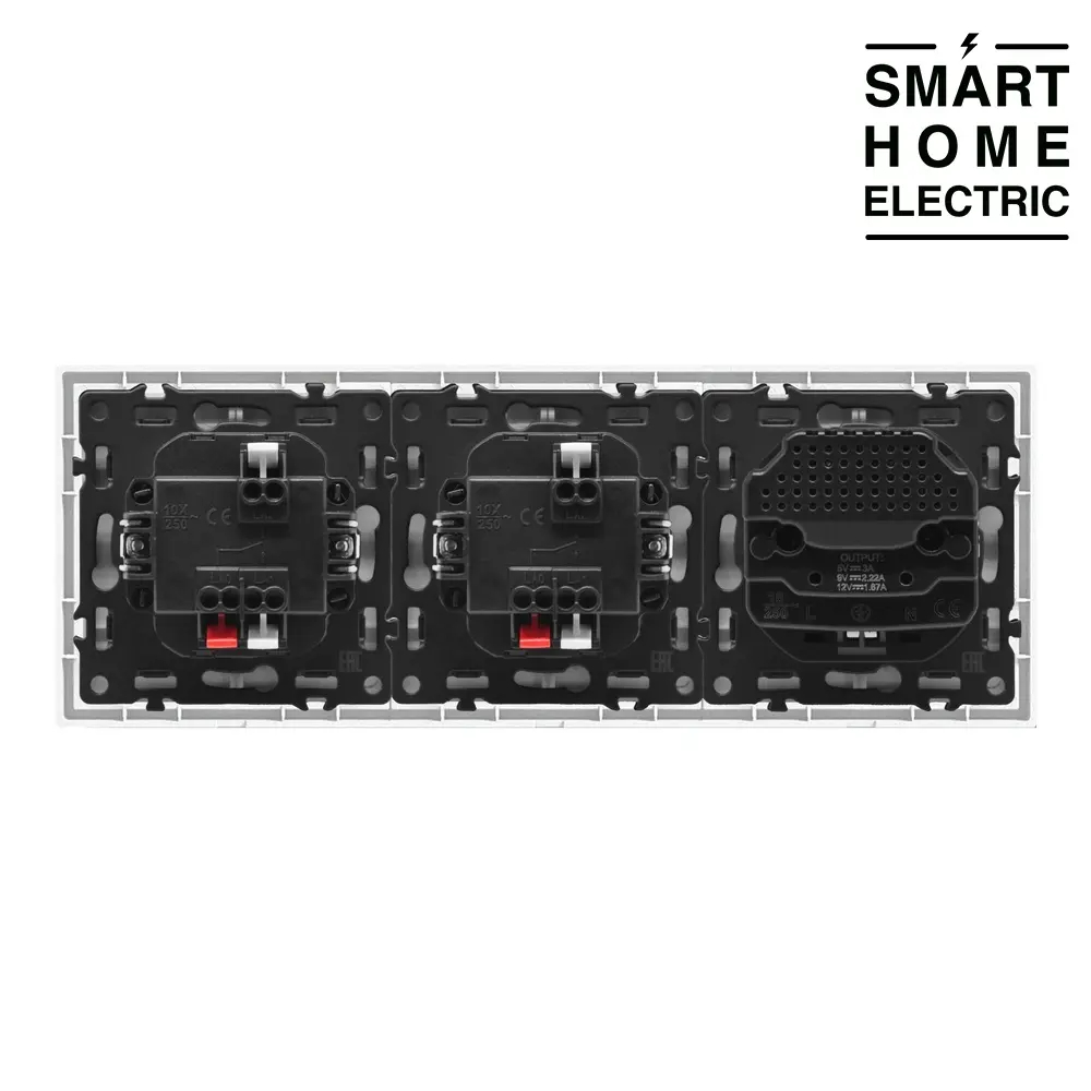 Проходной выключатель с розеткой с USB и Type C в тонкой рамке, 3 поста (1кл.+1кл.+1роз.) черный